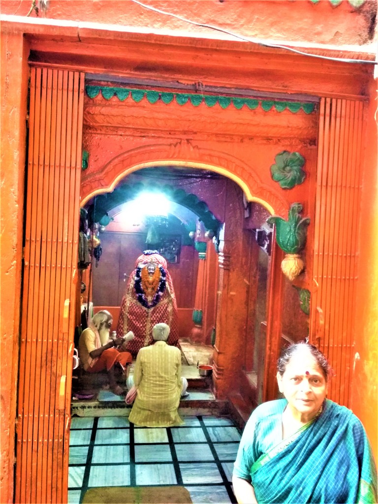 This image has an empty alt attribute; its file name is 15102019-0831-hrs-dhandapani-bhairav-temple-2.jpg